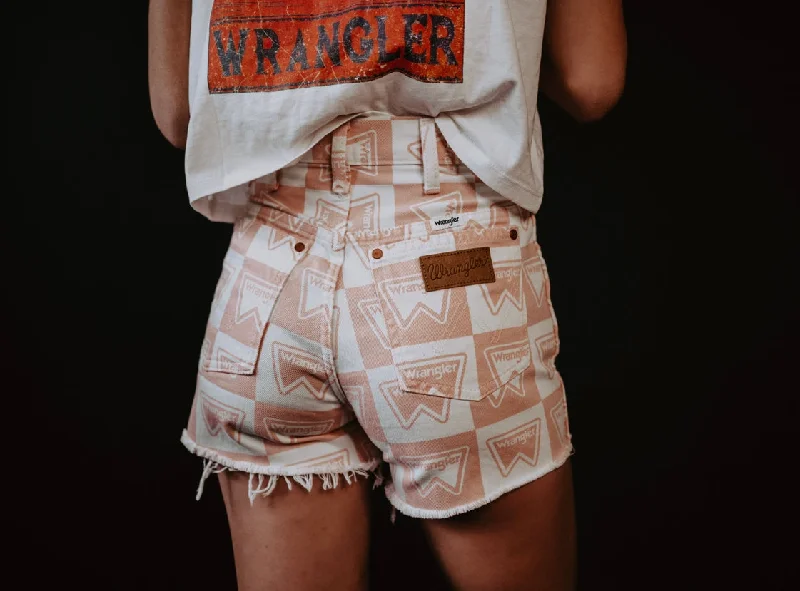 Modern Tailoring Wrangler Vintage Peach Shorts