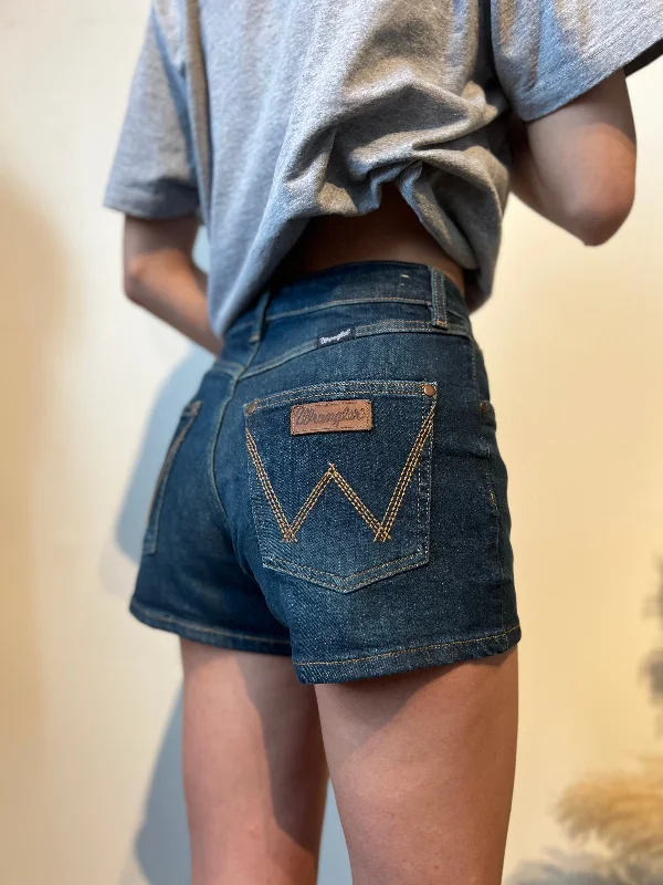 Elegant And Casual Wrangler Taylor Denim Shorts