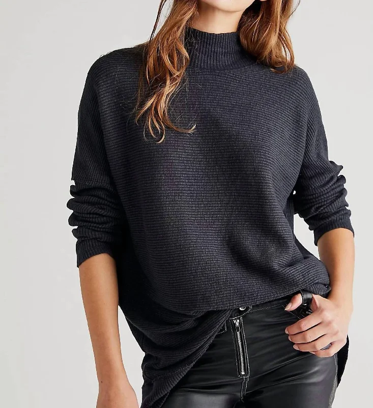 Casey Tunic Sweater In Black