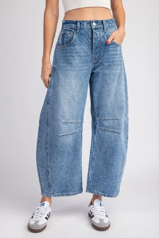 MINERAL WASHED BARREL JEANS