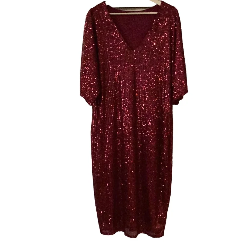 Comfortable Series Women's V-Neck Cocktail Dress - Plus In Burgundy